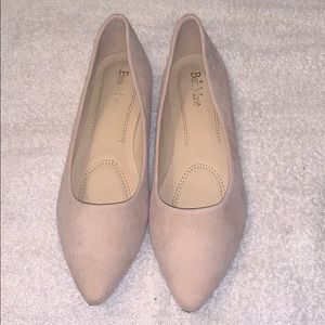 NWOT BellaMarie Ballerina Faux Suede Flat Shoe.
